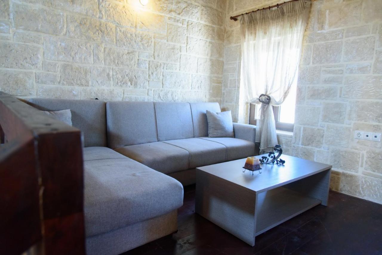 Traditional Stonehouse Vicky Hersonissos  Exterior photo